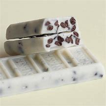 Hersheys Cookies n Creme King - Knuspriger Schokoladenriegel mit Keksstücken, 73g